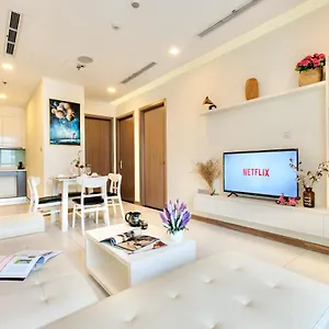 Mott Haven - Vinhomes Park, Landmark 81 Area & Ice Rink Apartment Ho Chi Minh City